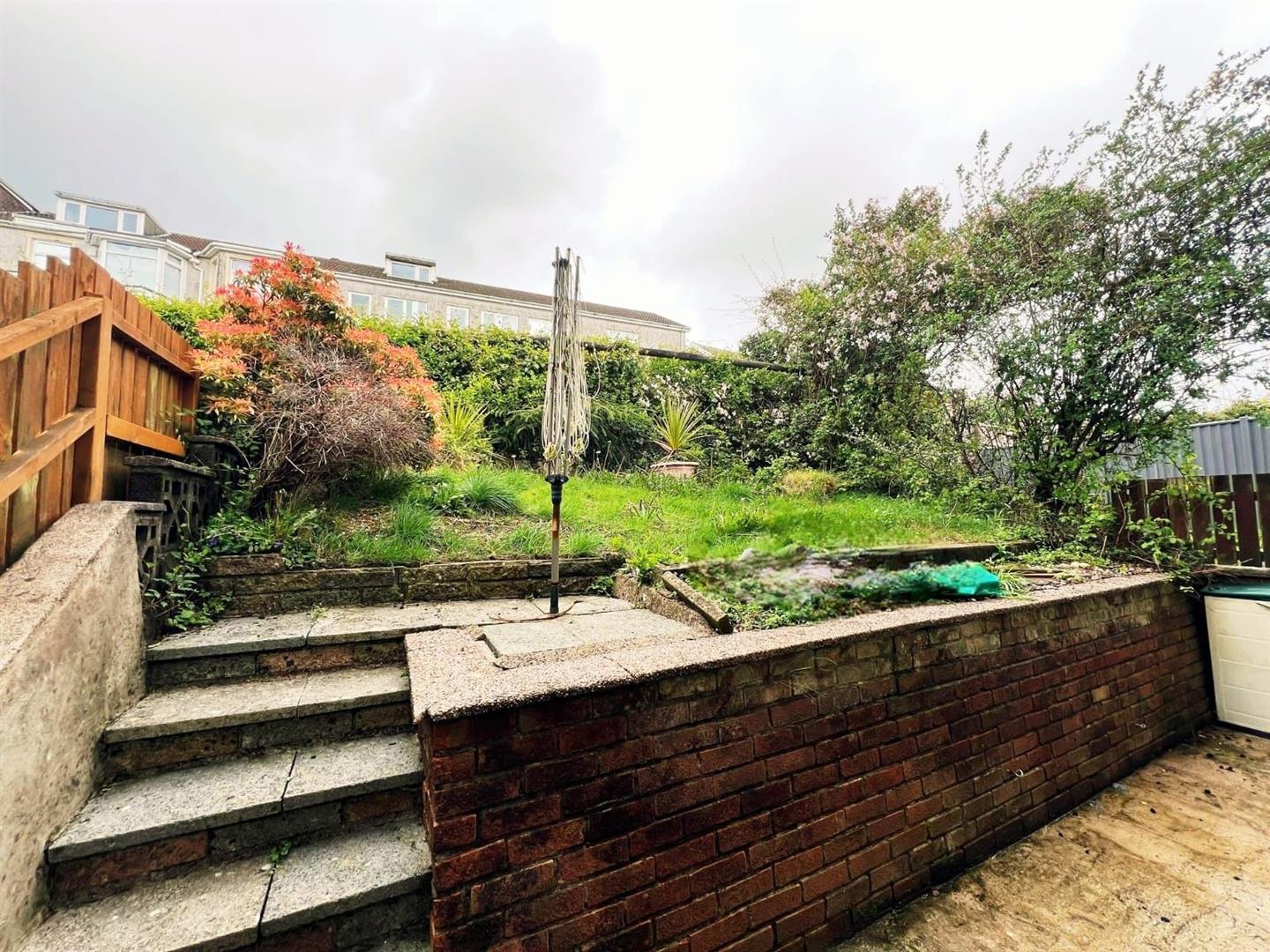 Brynmead Close, Sketty, Swansea, SA2 9EY